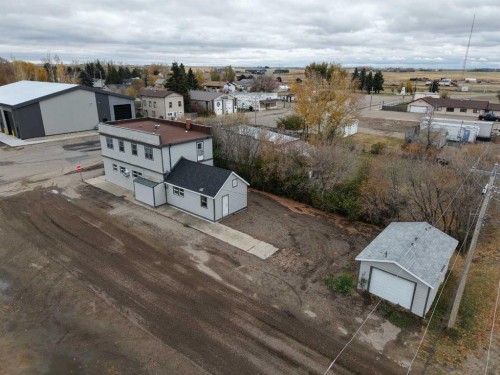 218 Main Street, Burdett, AB 