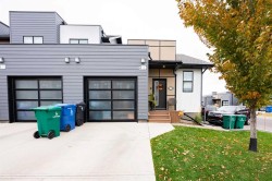 4-59 Aquitania Circle WEST Lethbridge, AB T1J 5M5