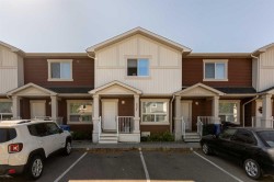 5-221 Silkstone Road WEST Lethbridge, AB T1J 4J9