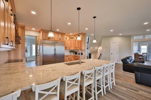 204041 Twp Rd 6-3A, Raymond, AB - Indoor