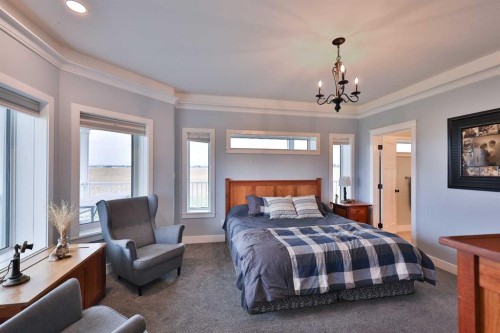 204041 Twp Rd 6-3A, Raymond, AB - Indoor Photo Showing Bedroom