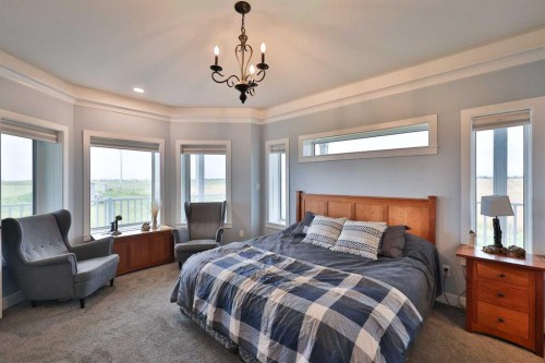 204041 Twp Rd 6-3A, Raymond, AB - Indoor Photo Showing Bedroom