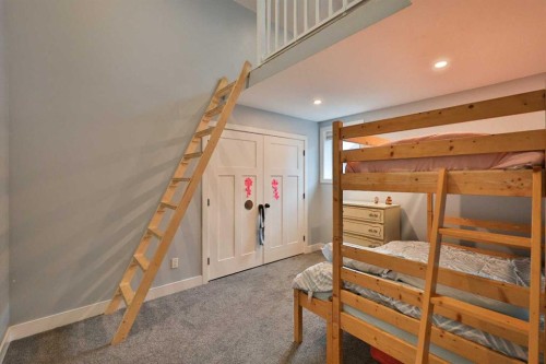 204041 Twp Rd 6-3A, Raymond, AB - Indoor