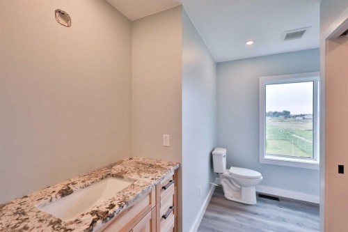 204041 Twp Rd 6-3A, Raymond, AB - Indoor Photo Showing Bathroom