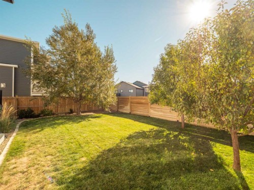 22 Prairie Sunset Ave, Taber, AB - Outdoor