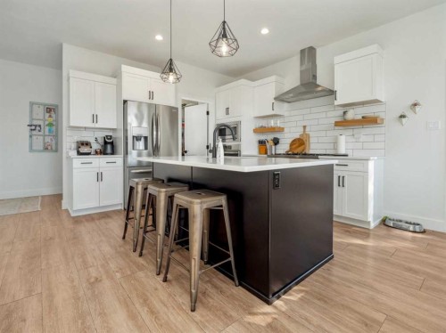 22 Prairie Sunset Ave, Taber, AB - Indoor Photo Showing Kitchen With Upgraded Kitchen