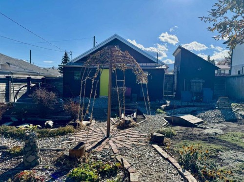 8137 19 Avenue, Coleman, AB - Outdoor