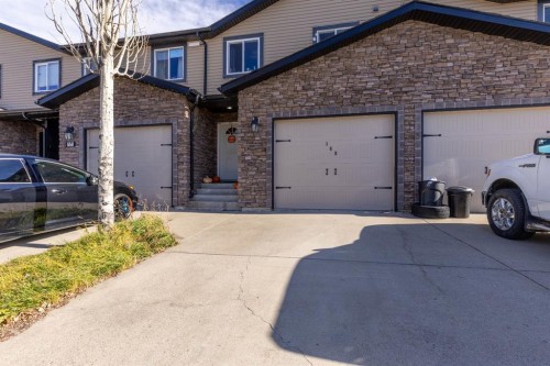 168 3 Street WEST Cardston, AB T0K 0K0