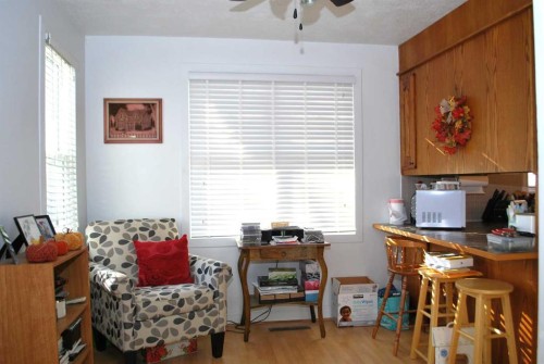 246 N 100 E, Raymond, AB - Indoor