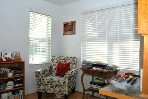 246 N 100 E, Raymond, AB - Indoor