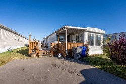 19-5853 4 Street  Claresholm, AB T0L 0T0
