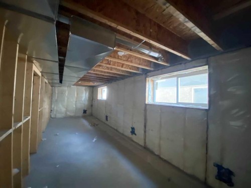 4217 57 Street, Taber, AB - Indoor Photo Showing Basement