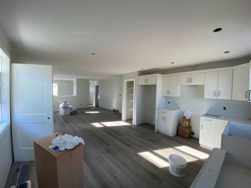 4217 57 Street, Taber, AB - Indoor Photo Showing Other Room