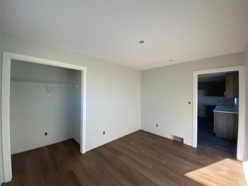 4221 57 Street, Taber, AB - Indoor Photo Showing Other Room