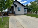 3 Aberdeen Road West, Lethbridge, AB 