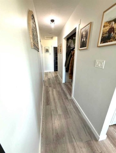 25021 Rge Rd 254, Cardston, AB - Indoor Photo Showing Other Room