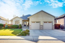 2806 35 Avenue SOUTH Lethbridge, AB T1K 7V3