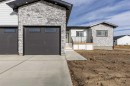 277 E 1 Avenue North, Magrath, AB  - Outdoor 