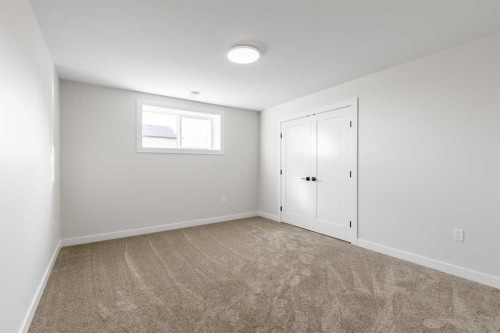 277 E 1 Avenue North, Magrath, AB - Indoor Photo Showing Other Room