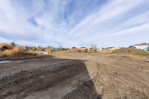 277 E 1 Avenue North, Magrath, AB - Outdoor With View