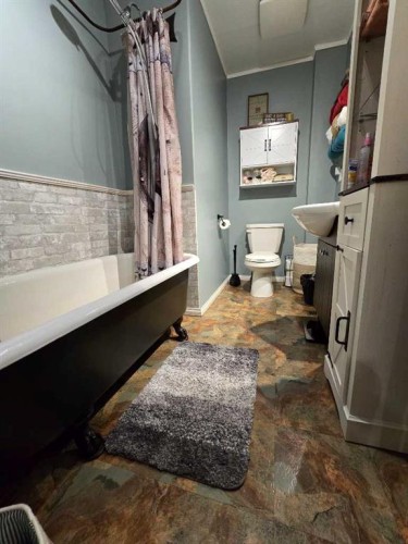 7404 Rge Rd 3-0, Rural Pincher Creek No. 9, M.D. Of, AB - Indoor Photo Showing Other Room