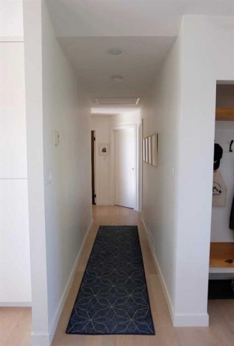 222041 Rge Rd 52, Magrath, AB - Indoor Photo Showing Other Room