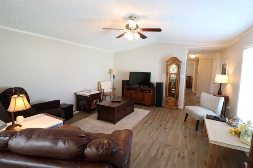 3002 33 Ave South, Lethbridge, AB 