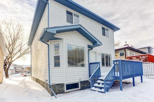 29 Peigan Court West, Lethbridge, AB - Outdoor With Exterior