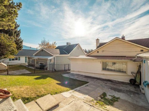 8109 16 Avenue, Coleman, AB - Outdoor