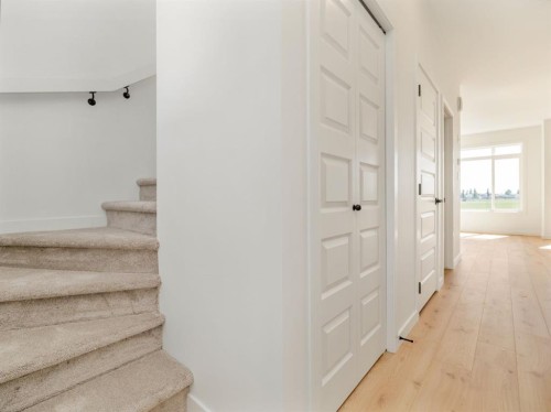 669 Blackwolf Boulevard North, Lethbridge, AB - Indoor Photo Showing Other Room