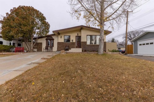 1919 19 Avenue South, Lethbridge, AB - Outdoor