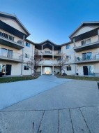 104-485 Red Crow Boulevard WEST Lethbridge, AB T1K 7G6