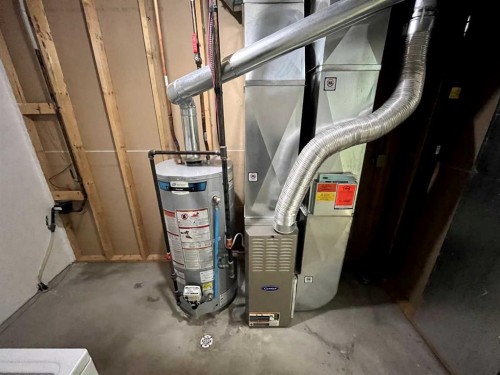 131 Lynx Cove North, Lethbridge, AB - Indoor Photo Showing Basement