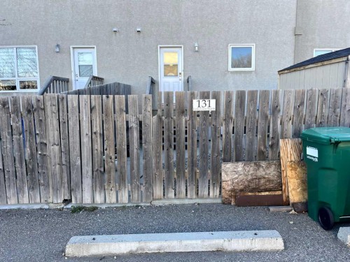 131 Lynx Cove North, Lethbridge, AB - Outdoor