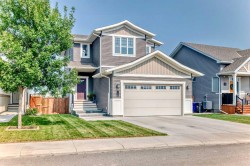 166 Bras Dor Road WEST Lethbridge, AB T1J 5H1