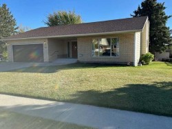 584 2nd Avenue WEST Cardston, AB T0K 0K0