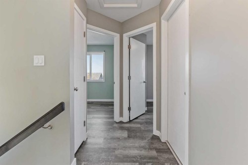 547 Blackwolf Boulevard North, Lethbridge, AB - Indoor Photo Showing Other Room