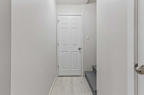 547 Blackwolf Boulevard North, Lethbridge, AB - Indoor Photo Showing Other Room