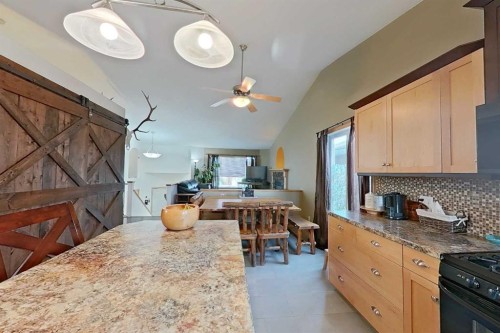 145 Blackfoot Circle West, Lethbridge, AB - Indoor