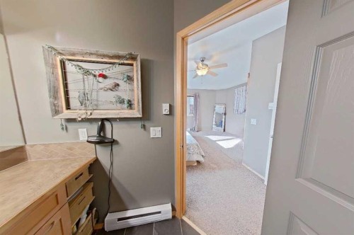 145 Blackfoot Circle West, Lethbridge, AB - Indoor Photo Showing Other Room