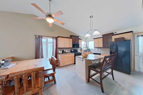 145 Blackfoot Circle West, Lethbridge, AB - Indoor