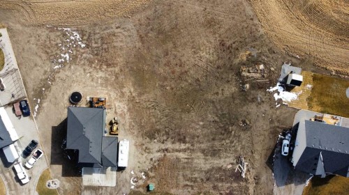 61 Pebble Creek Cove, Raymond, AB 