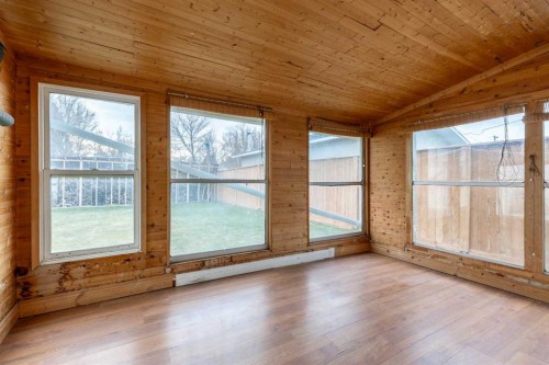 1001 19A Avenue, Coaldale, AB - Indoor Photo Showing Other Room