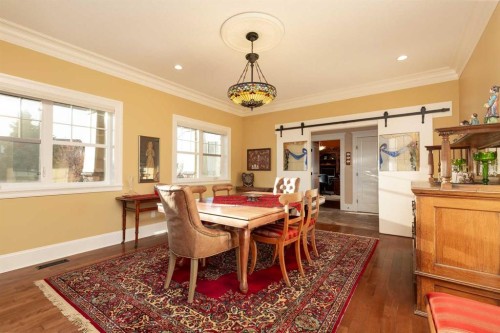 124 Canyoncrest Point West, Lethbridge, AB - Indoor Photo Showing Dining Room