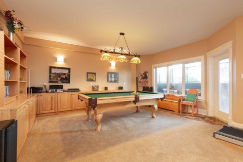 124 Canyoncrest Point West, Lethbridge, AB - Indoor Photo Showing Other Room