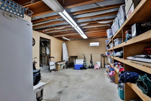 5831 46A Street, Taber, AB - Indoor Photo Showing Basement