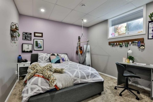 5831 46A Street, Taber, AB - Indoor