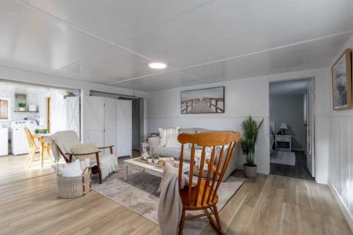 56 E 100 S, Raymond, AB - Indoor