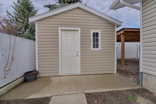 4513 Haven Place, Taber, AB - Outdoor With Exterior