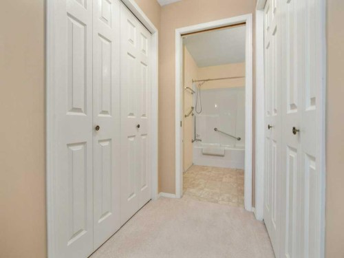 31C-2311 19 Street, Coaldale, AB - Indoor Photo Showing Other Room